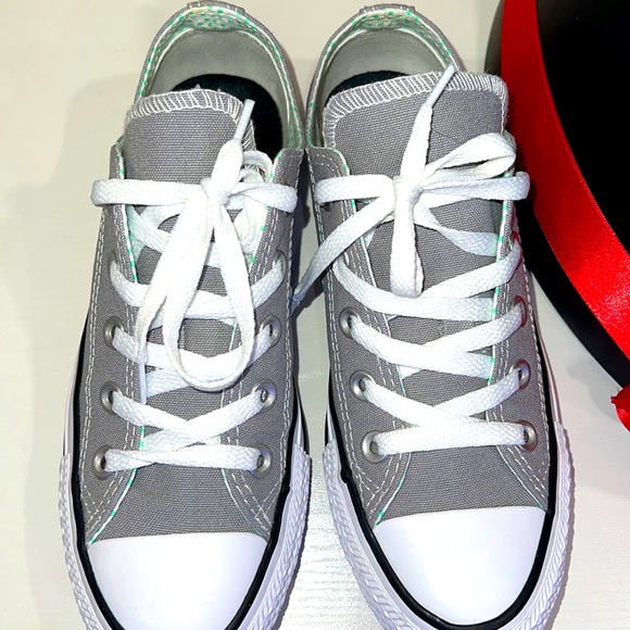 LIMITED EDITION CHUCK TAYLOR ALL STAR SNEAKER - WOMEN'S - Picture 2 of 10